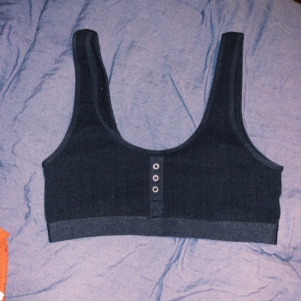Super soft stretchy sports bra